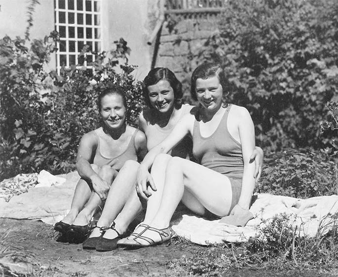 three women posing for a photograph